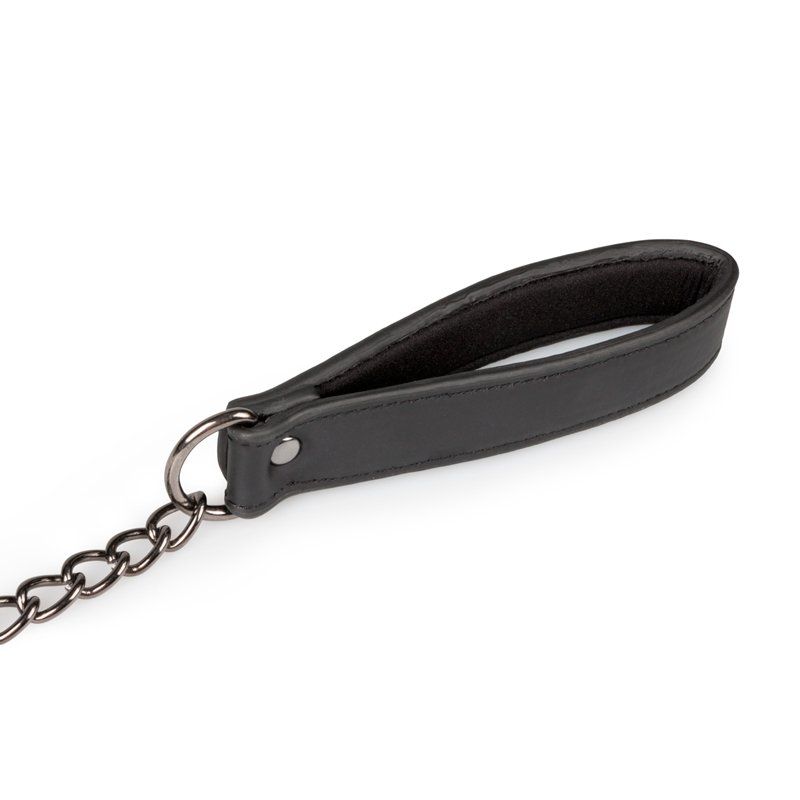 Collar con correa
