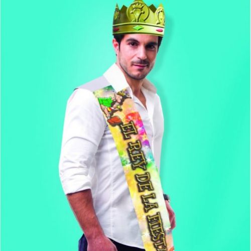 BANDA EL REY DE LA FIESTA CON CORONA