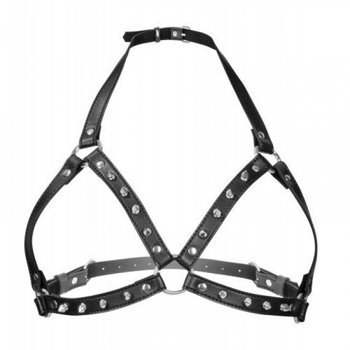 ARNES BDSM MUJER CON TACHUELAS