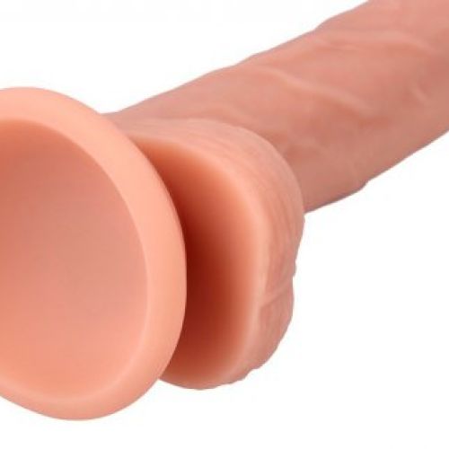 Pene realístico con ventosa